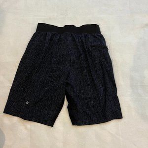 Lulu Lemon Navy Blue Shorts (Small)